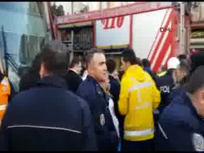 İstanbul Beyazıt'ta tramvay kazası: 1 ölü