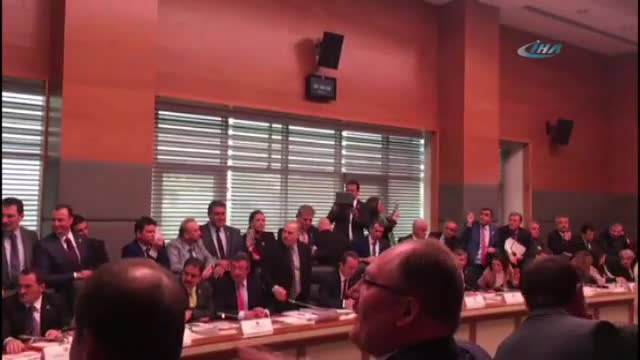 CHP'li vekiller işi yokuşa sürmeye devam ediyor