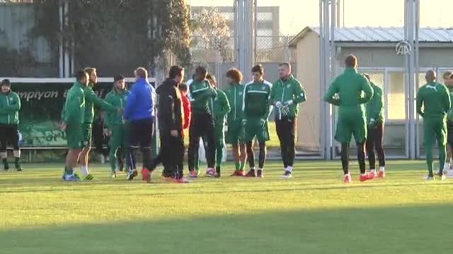 Bursaspor ara vermeden kupa hazırlıklarına başladı