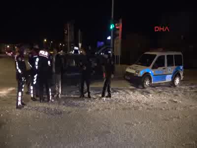 Antalya'da jandarma ekiplerine ateş açıldı: 1 asker yaralı