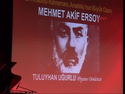 Piyanist Tuluyhan Uğurlu Zonguldak'ta konser verdi