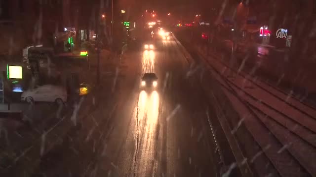 Bursa'da yoğun kar yağışı!