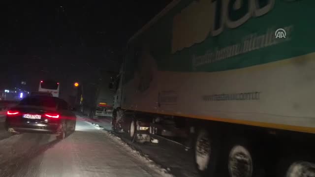 Bursa İzmir yolunda kurtarma çalışmaları sürüyor