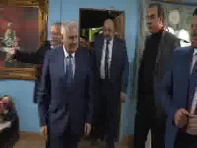 Başbakan Yıldırım, Bağdat'ta inşaatı süren Türk Büyükelçiliği binasını gezdi