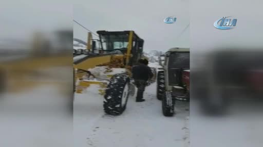 Bursa'da hasta çocuk için tipiyle amansız savaş
