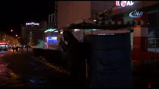 Bursa'da şiddetli lodos, vatandaşlara zor anlar yaşattı