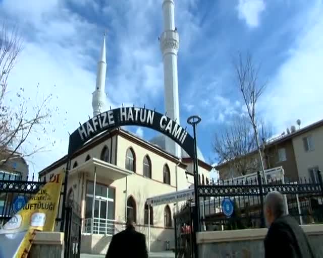 Bursa'da mahalle camileri yenileniyor