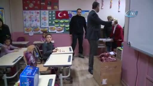 Bursa Osmangazi'den çocuklara oyuncak