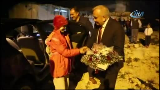 13 yaşındaki Rümeysa, sağlığına kavuşarak evine döndü