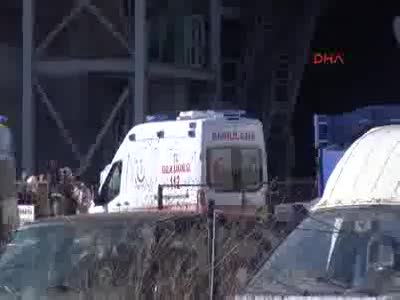 Kocaeli'nde fabrikada patlama: 1 ölü,15 yaralı