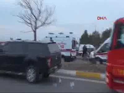 Diyarbakır'da polise bombalı tuzak; 1 şehit 3 yaralı