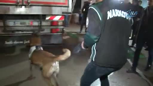 Bursa'da 165 kilogram eroin ile yakalanan 2 şahıs tutuklandı