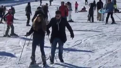 Bursa'da 2 saatte kayak yapmayı öğreniyorlar