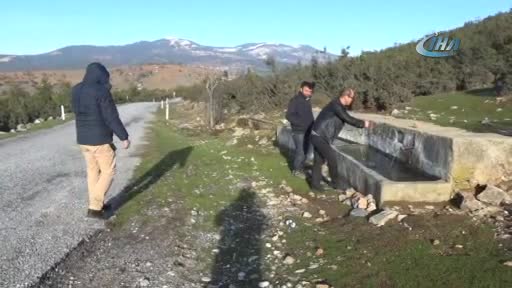 Bursa'daki bu çeşmeden su içen şifa buluyor