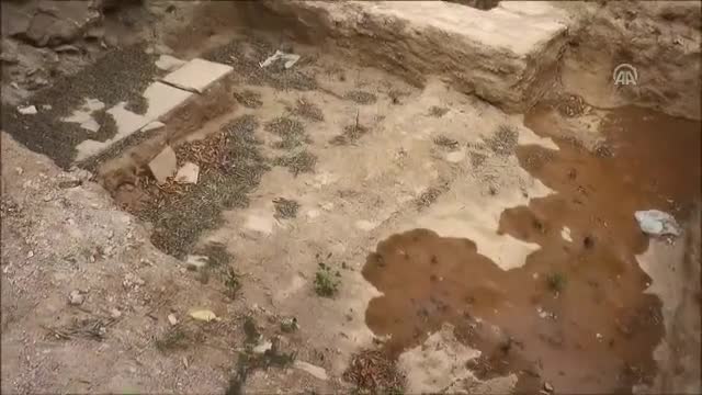 Bursa İznik'te zeytinlikte lahit bulundu