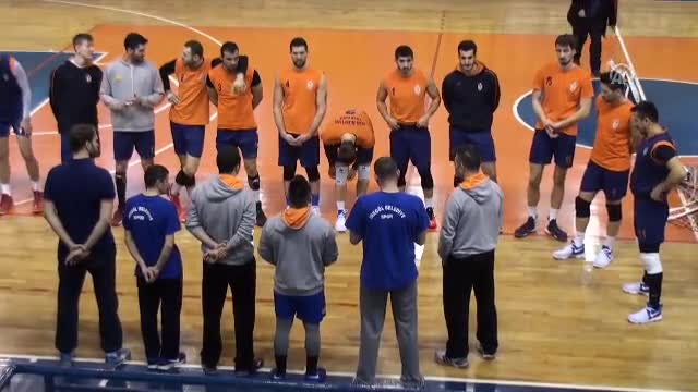 İnegöl Belediyespor Antrenörü Zoroğlu: "Hedef maçlarımızdan birine çıkacağız"