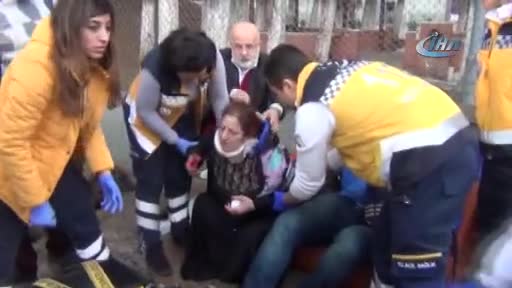 Bursa'da kaza yapan otomobilde can pazarı