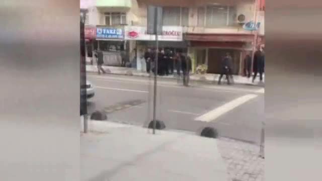 İstanbul'da cenaze namazı çıkışı silahlı dehşet