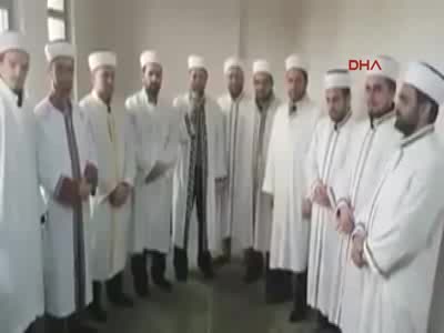 İmamlardan referandumda "evet" videosu...