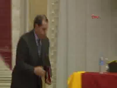 Dursun Özbek müjdeyi verdi