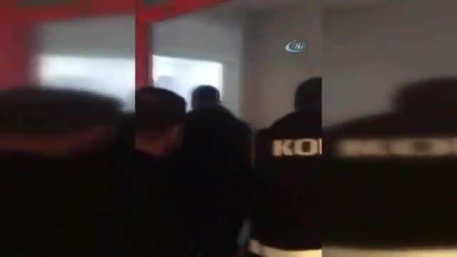 İnsan kaçakçıları 4.5 milyon TL ile yakalandı
