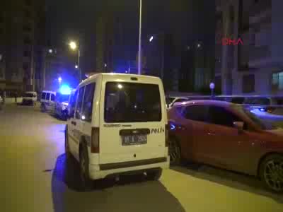 Adana'da balkondan düşen genç kız öldü
