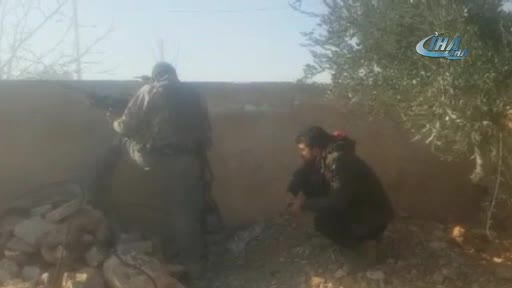 Türk askerleri El Bab'ta merkezdeki mahallelere girdi