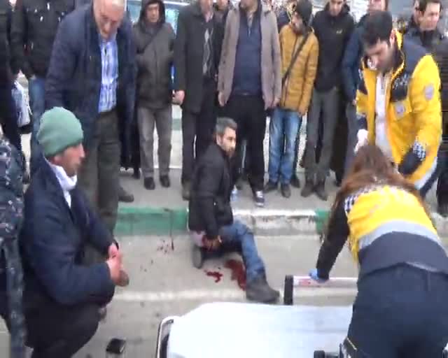Bursa'da seyyar tatlıcıların kavgası kanlı bitti