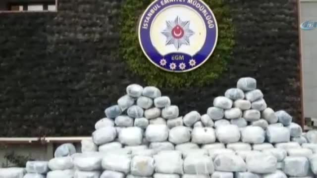 İstanbul'da 1 ton uyuşturucu ele geçirildi