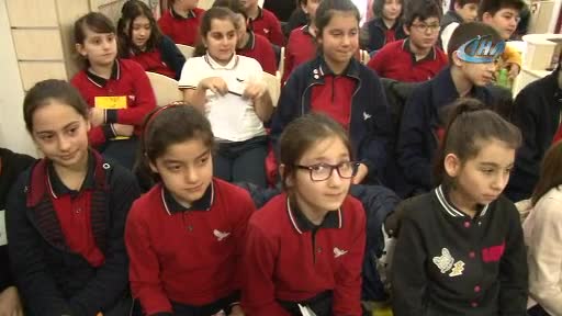 Çocuk kitapları yazarı Yalvaç Ural Bursa'da öğrencilerle buluştu
