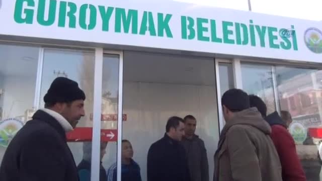 Bitlis'te kayyumdan klimalı durak hizmeti