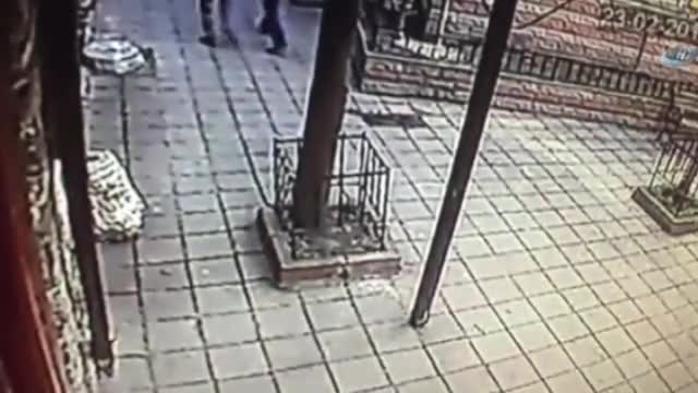 İstanbul Fatih'te silahlı kavga: 3 yaralı