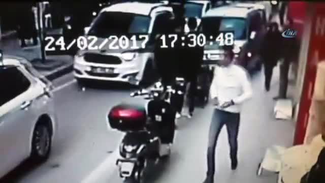 Samsun'da müşteri ve iş yeri çalışanı birbirine girdi