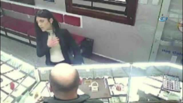 Ailesi kayıp ilanı verdi, dolandırıcılık yaparken yakalandı