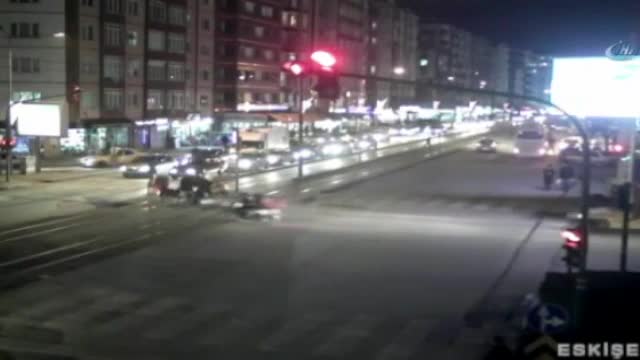 Eskişehir'de motosiklet kazaları MOBESE'de