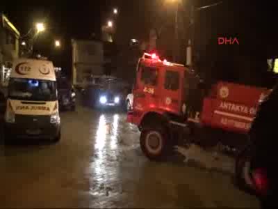 Hatay'ın Suriye sınırına savaş uçağı düştü- 2