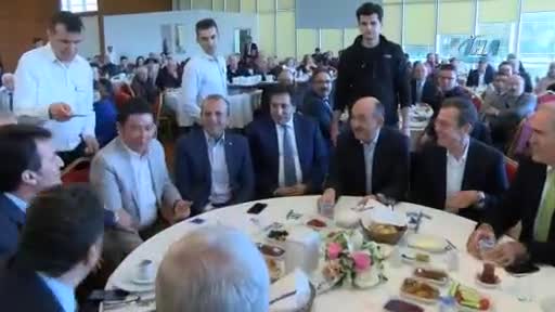 Bakan Müezzinoğlu soydaşlara müjdeyi Bursa'dan verdi