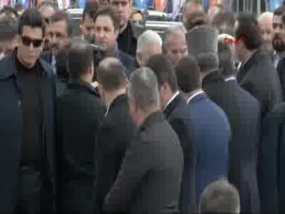 Başbakan Yıldırım muhalefete yüklendi