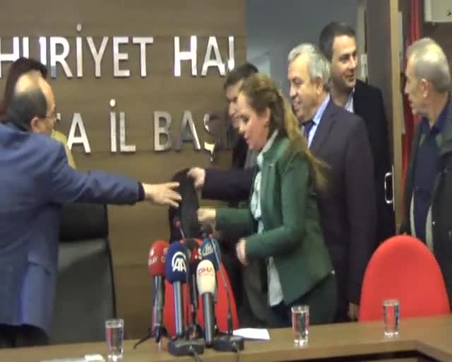 CHP Genel Başkan Yardımcısı Yasemin Öney Cankurtaran Bursa'da konuştu