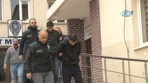 Bursa'da polis uyuşturucu satıcılarına içicilerden ulaştı