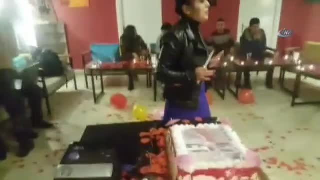 'Uçan kız' camdan fırlayarak hayatını kaybetmiş