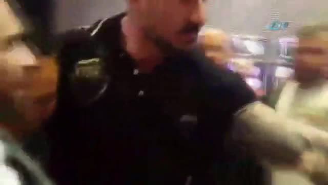 Serdar Ortaç konser sırasında fenalaştı
