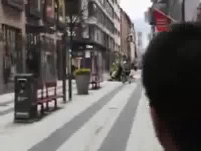 İsveç'in başkenti Stockholm'de kamyonlu saldırı! - 2