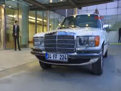 Başbakan Binali Yıldırım'dan klasik otomobille sürprizi