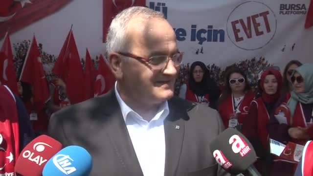 CHP Bursa Büyükşehir Belediye Başkan adayı Şahin'den referandum açıklaması