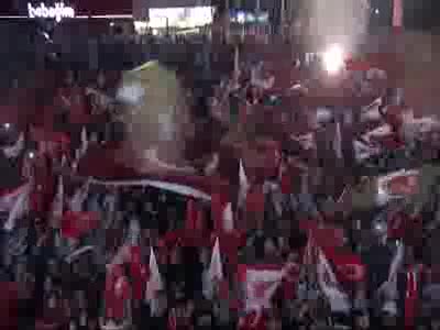 Başbakan Binali Yıldırım'dan balkon konuşması - 1