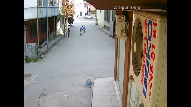 Bursa'da 12 yaşında kızın telefonunu kapkaç yapan zanlı yakalandı