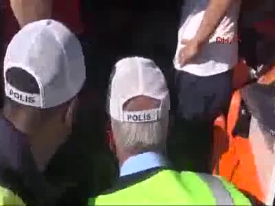 Otomobil şarampole yuvarlandı: 1 ölü 4 yaralı