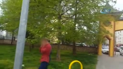 Öğrenciye cinsel organını gösteren tacizci yakalandı