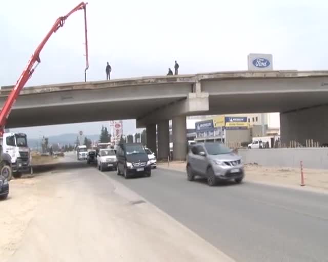 Bursa'da merkez trafiği yüklerinden arınıyor